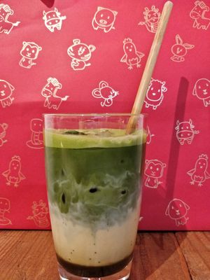 Matcha Hojicha Latte at Hvala - Craig Rd in Central Singapore
