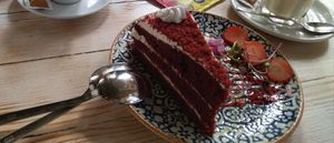 Tarta red velvet (5.50€) at Bissap in Bilbao