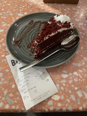 Tarta Red Velvet  at Bissap in Bilbao