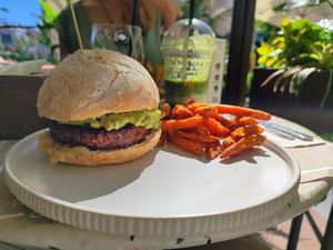 Burger at Bissap in Bilbao