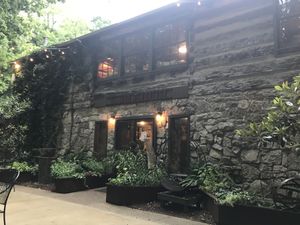 Entrance at The Mad Herbalist in Clarksville