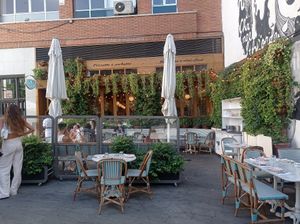  at Villa Capri in Madrid