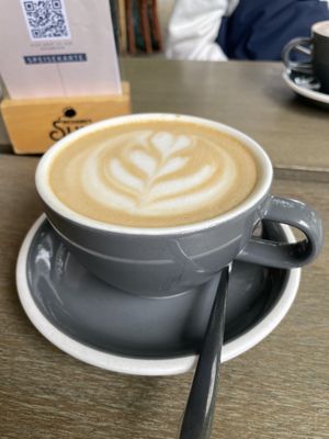 Café Latte mit Hafermilch   at Alter Schwede in Bonn