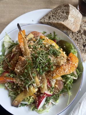 Vegan salad   at Zondag in Maastricht