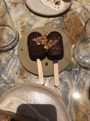 Glace   at Hoy in Paris