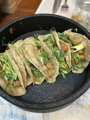 Tacos with chickpeas and vegan cream   at Hoy in Paris