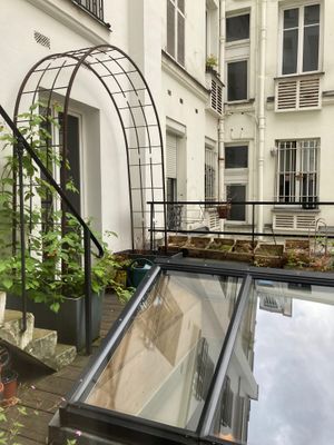 The outside terrace (not accessible for clients) where they grow berries (and maybe other fruits/veggies but couldn’t see well) at Hoy in Paris