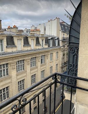 Balcony in the room at Hoy in Paris
