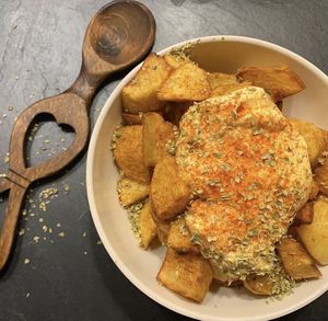 Patatas Happy Panza, pochaditas  at Bar Murillo in Boltana