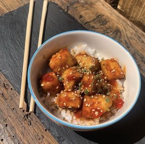 Tofu LoGrau Teriyaki at Bar Murillo in Boltana