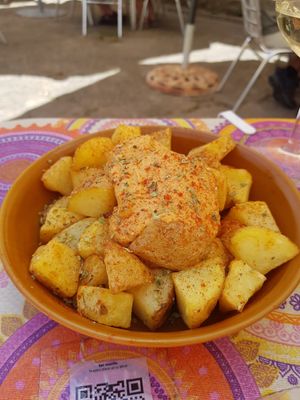 Patatas bravas at Bar Murillo in Boltana