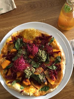 Pizza Sunset  at Froindlichst in Berlin