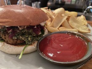 Little Louie & Pommes #Veganuary at Froindlichst in Berlin