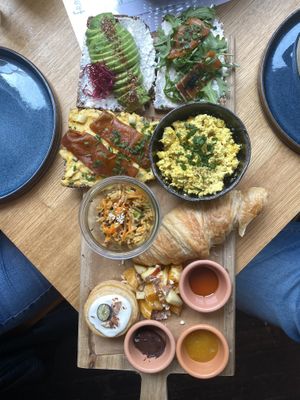 Brettina for 2 people  at Froindlichst in Berlin