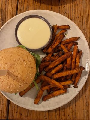 Gluten-free Burger  at Froindlichst in Berlin