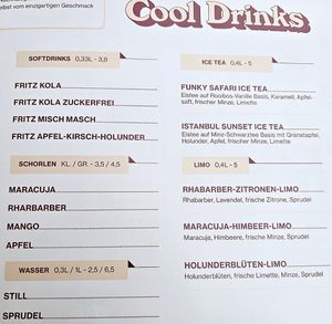 Cool drinks at Froindlichst in Berlin