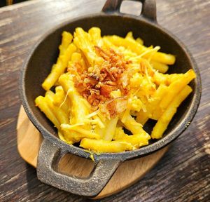 Mac and cheese that comes with breakfast at Froindlichst in Berlin