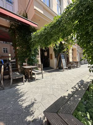   at Froindlichst in Berlin