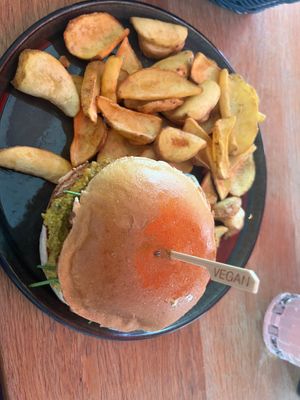 Sundowner at Froindlichst in Berlin