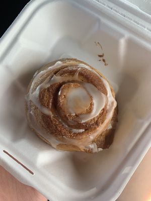 Vegan cinnamon roll at HICO in Kailua Kona