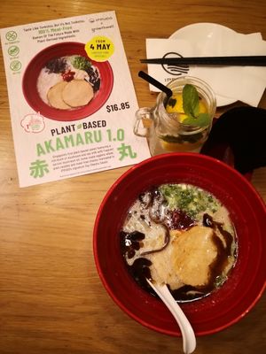 Very tasty vegan "Tonkotsu" broth ramen with vegan "chashu" at Ippudo - Shaw Centre in Central Singapore