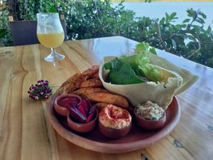 Delicious pita falafel and potato wedges at Maracuyá in Flores