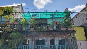  at Maracuyá in Flores