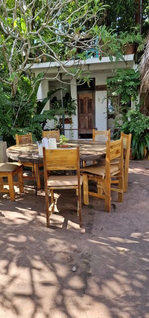 Garden at Maracuyá in Flores