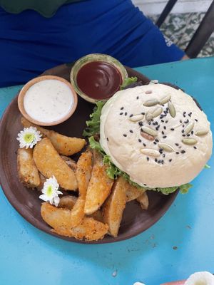   at Maracuyá in Flores