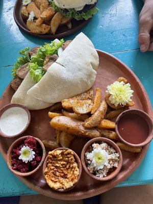   at Maracuyá in Flores