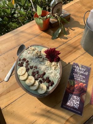 Selva Mayan bowl  at Maracuyá in Flores