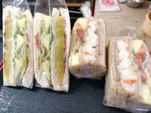 Sandwiches to go at Loving Hut 愛家 in Jian