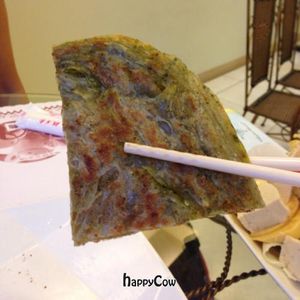 scallion pancake at Loving Hut 愛家好朋友素食屋 in Penghu