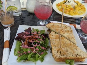 Walnut tofu burger with side salad at Alchemy in Madison