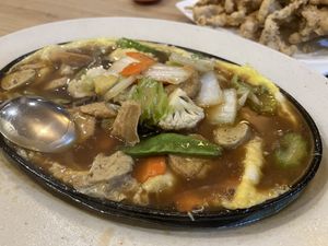 Hot plate tofu 8/10  at Nature Vegetarian Restaurant 大自然美蔬食馆 in Batam