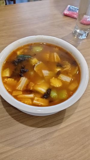 Tom yum soup at Nature Vegetarian Restaurant 大自然美蔬食馆 in Batam