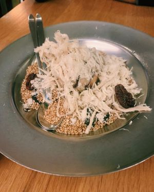 Sesame Dessert - 7 EUR at NENI in Vienna