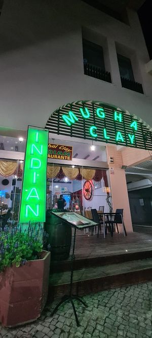   at Mughal Clay in Quarteira