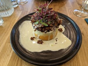 Haggis main at Hendersons in Edinburgh