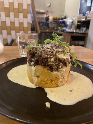Haggis, beeps, tattie a, whisky source   at Hendersons in Edinburgh