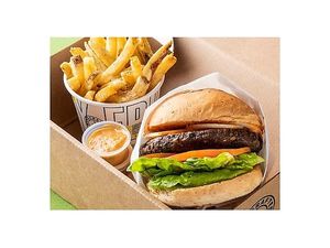 Vegan Hello! Whole wheat bread, mushroom / oatmeal / spice protein, lettuce, tomato, onion, sliced avocado, coriander, pickles, vegan Hello! Sauce,  at Hello! in Medellin