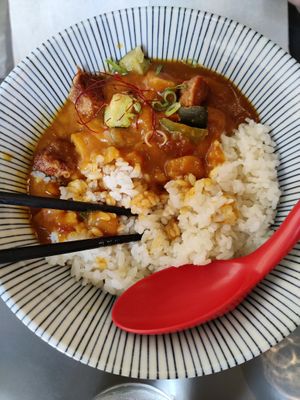 Vegan japanese curry at Mecha Uma in Avignon