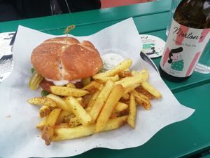 Little John burger with fries at Morton in Joensuu