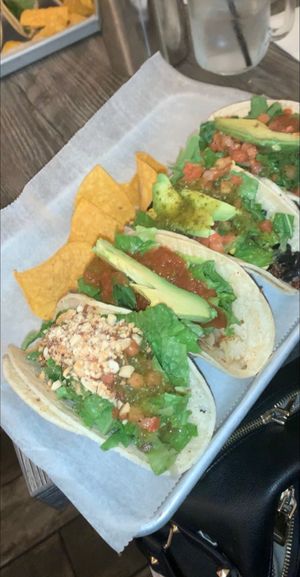 Tacos at High Tide in Farmingdale