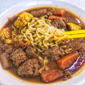 Vegan braised noodles must try at Supreme Vege 善心缘 - Marsiling in North Singapore