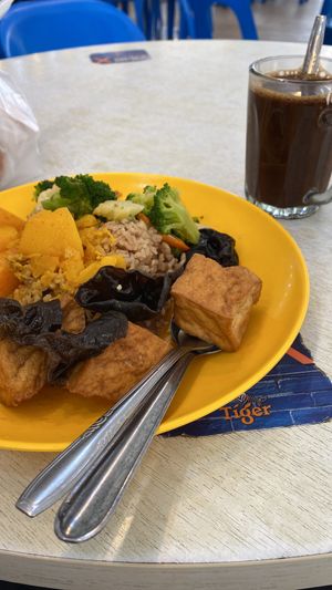   at Supreme Vege 善心缘 - Marsiling in North Singapore