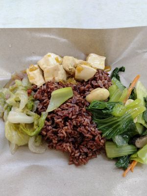 Brown rice with 3 dishes $4.20 at Supreme Vege 善心缘 - Marsiling in North Singapore