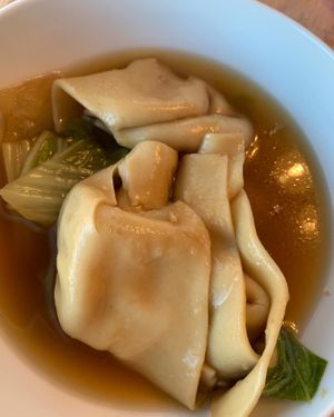 Wonton soup at Kuki in Hanover