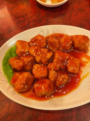 Sweet and sour pork (I ate the side of vegetables before taking the photo - but it was only two spoonfuls anyway) at Baien in Nagoya