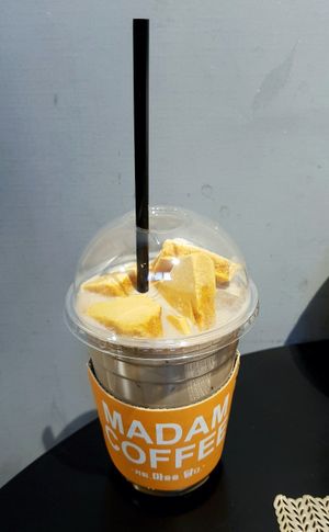 Dalgona latte with soy milk at Madame Coffee - 마담커피 in Seoul